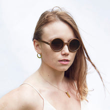 Load image into Gallery viewer, Fabrix Wooden Sunglasses - CLAYTON Walnut Portrait 01