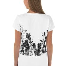 Load image into Gallery viewer, B&W Flower Crop Tee